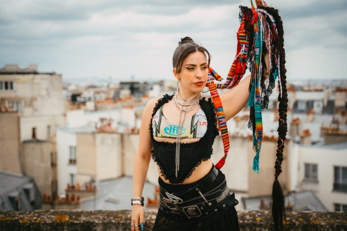 LIVE-Encore Encore-La Coya-WEB