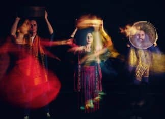 LES PRINTEMPS DU MONDE