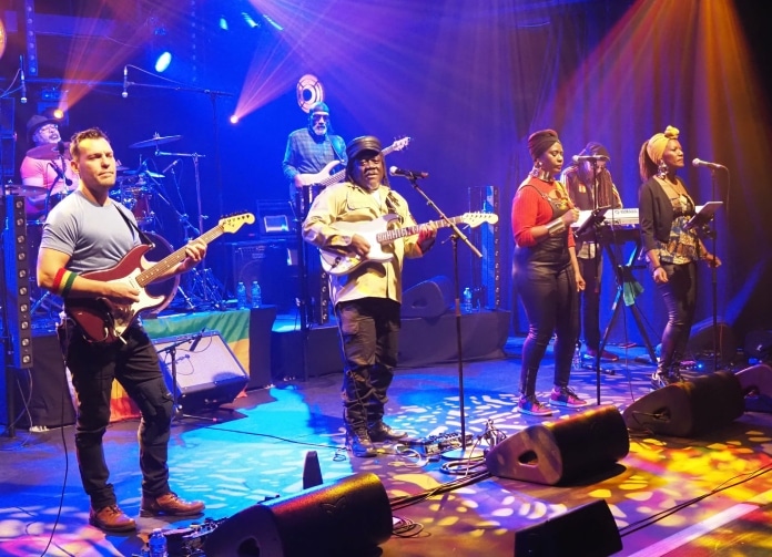 LIVE-One Love Live-John Teck-WEB