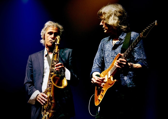 LIVE-The Dire Straits Experience-WEB