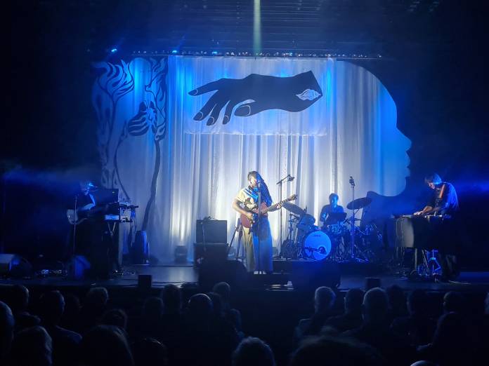 LIVEREPORT-Melissa Laveaux-WEB